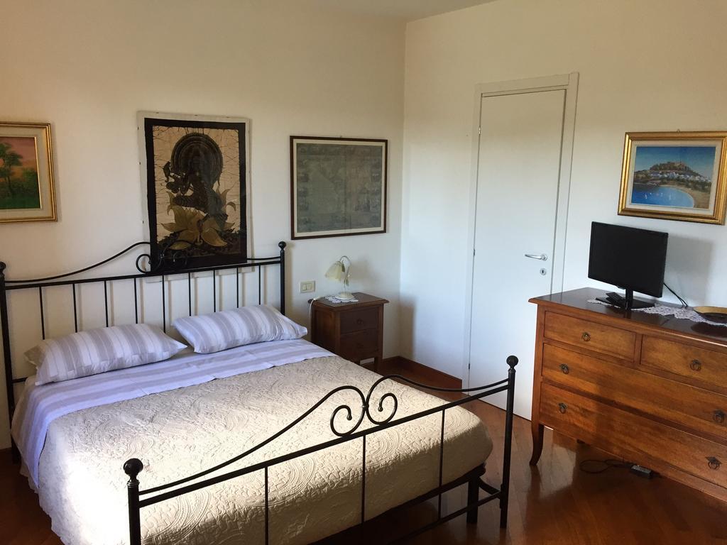 B&B Zia Maria Азоло Екстериор снимка